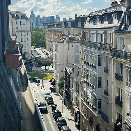 Апартаменты Cosy Au Coeur Du 17eme